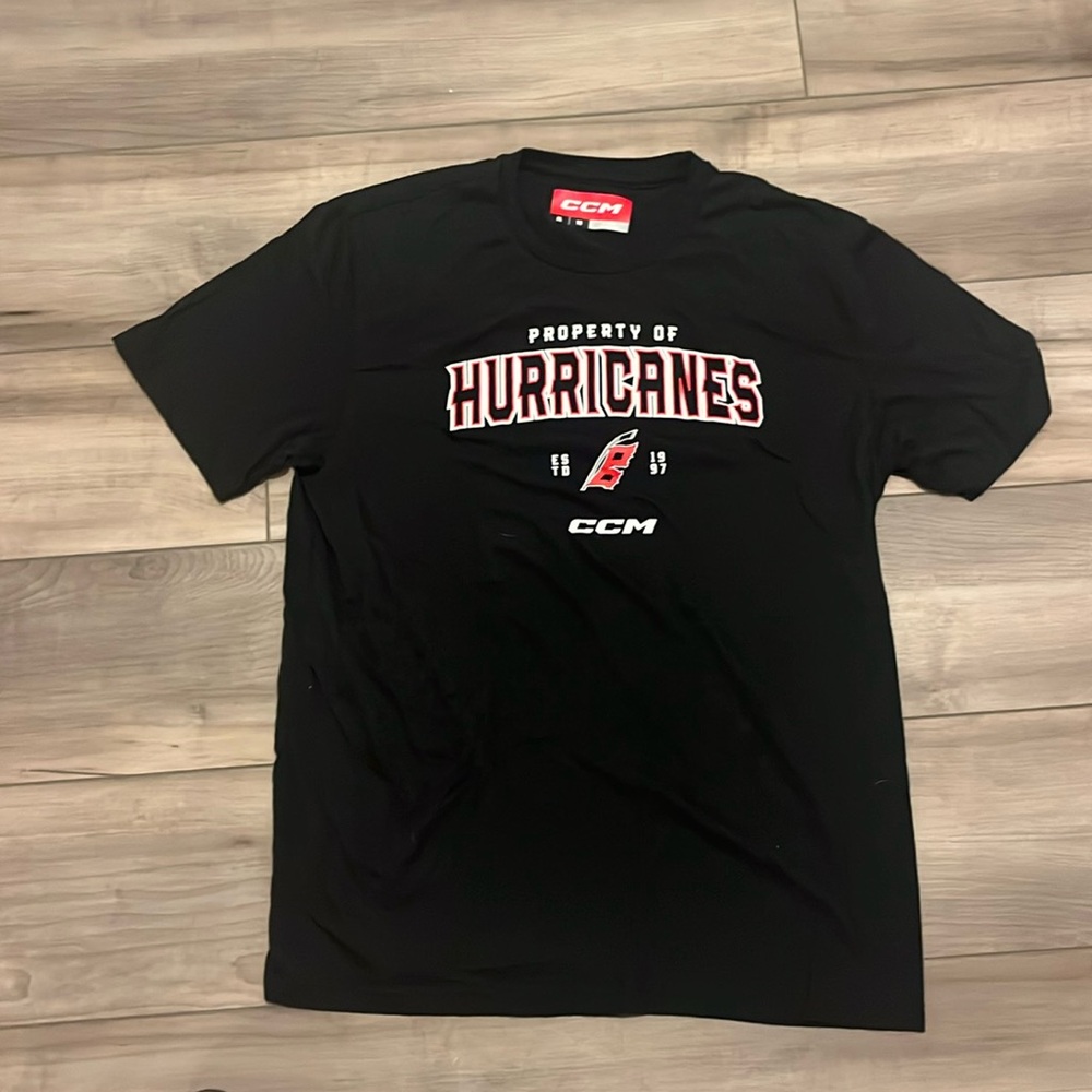 Carolina Hurricanes XL Tshirt